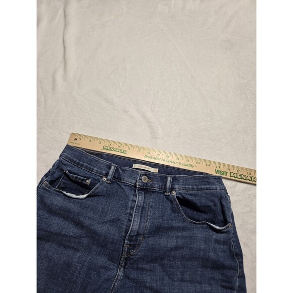 Levi's Classic Tag Size 29 Women's Blue Denim Stretch Shorts Mid Rise - Picture 10 of 12